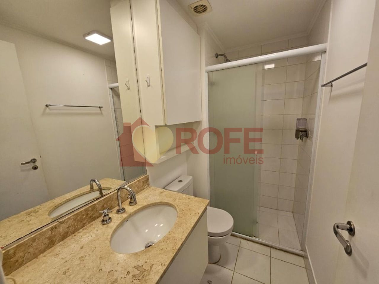Foto 17 - RF40185