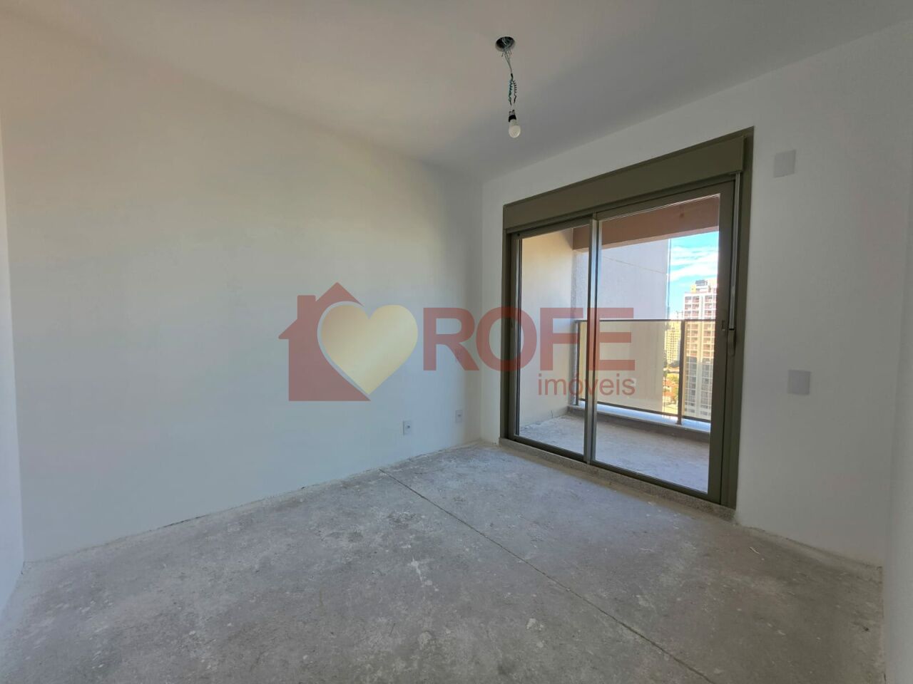 Foto 6 - RF40195