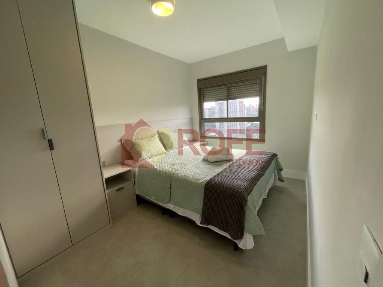 Foto 12 - RF40225