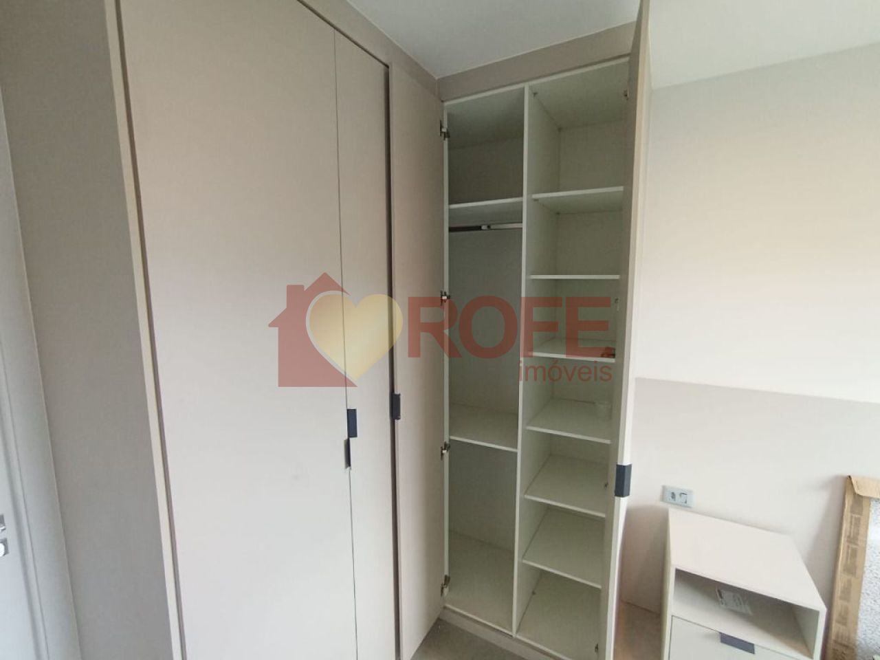 Foto 16 - RF40225