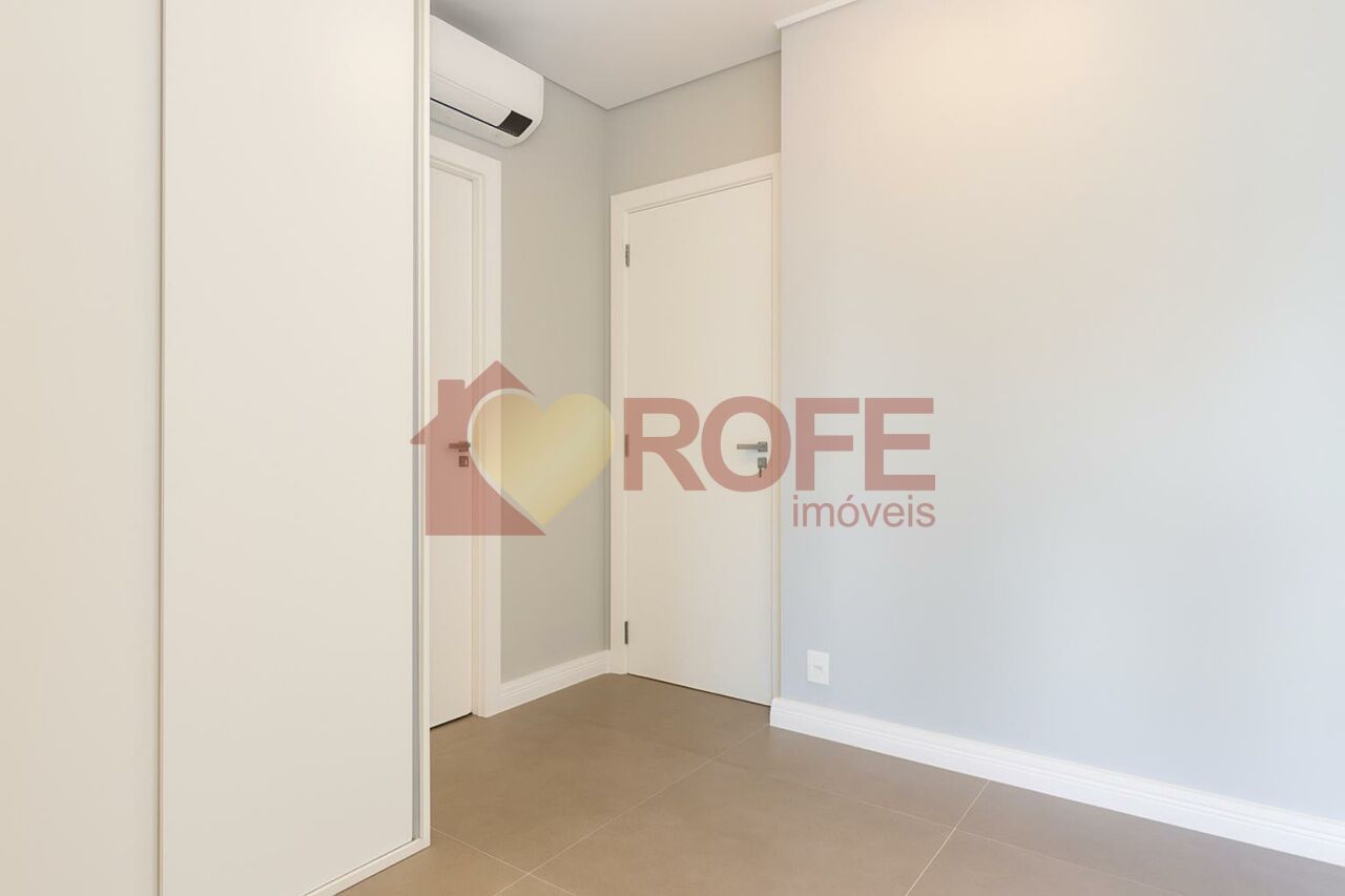 Foto 18 - RF40240
