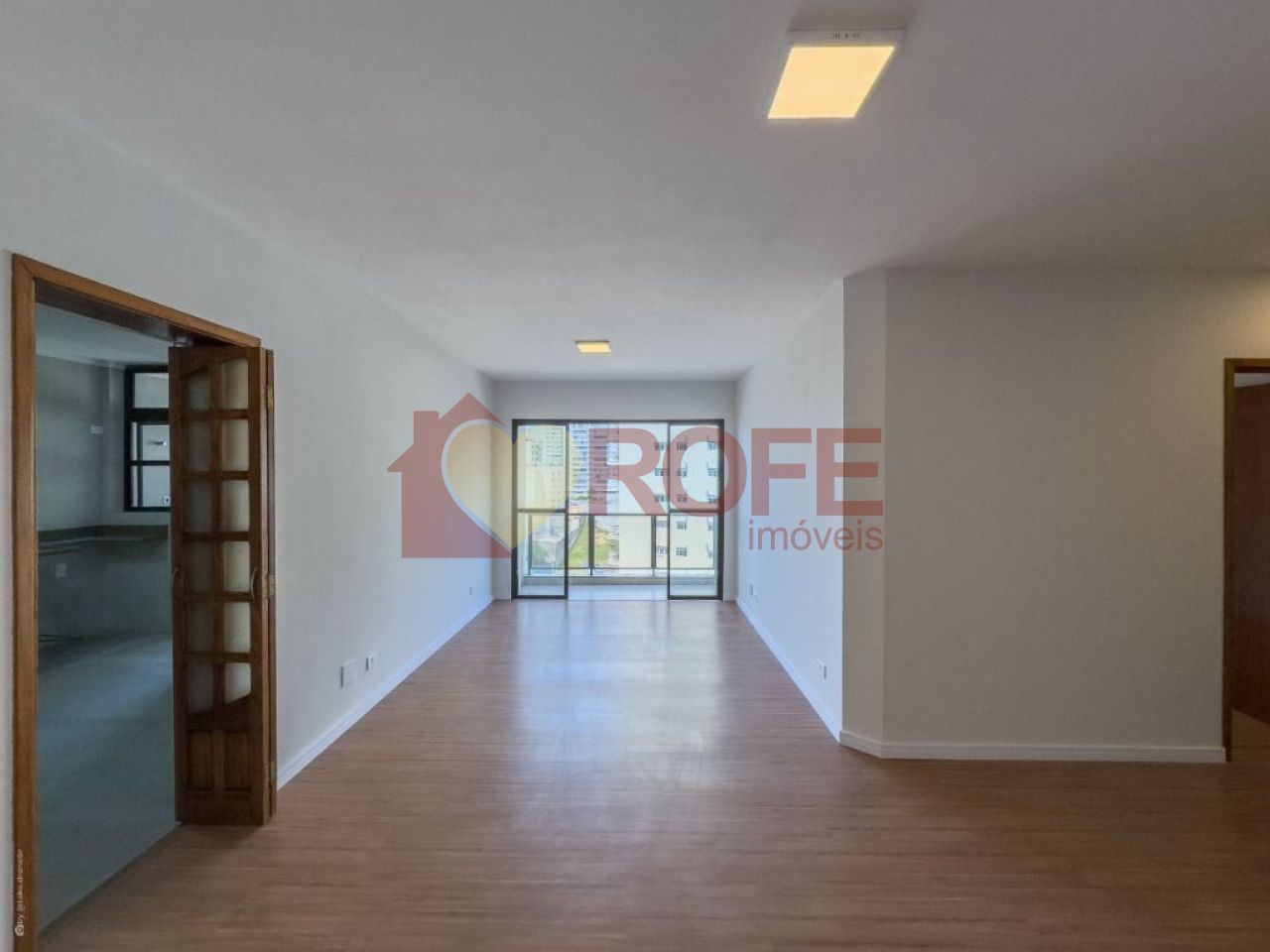 Foto 7 - RF40273