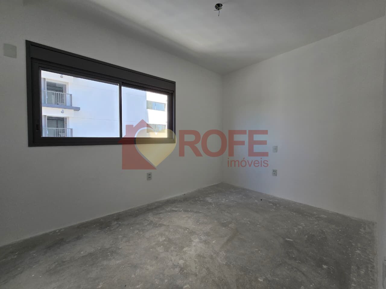 Foto 11 - RF40328