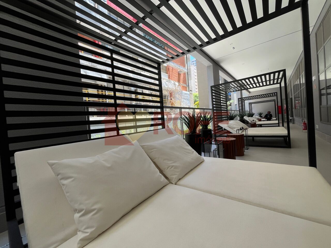 Foto 28 - RF40328