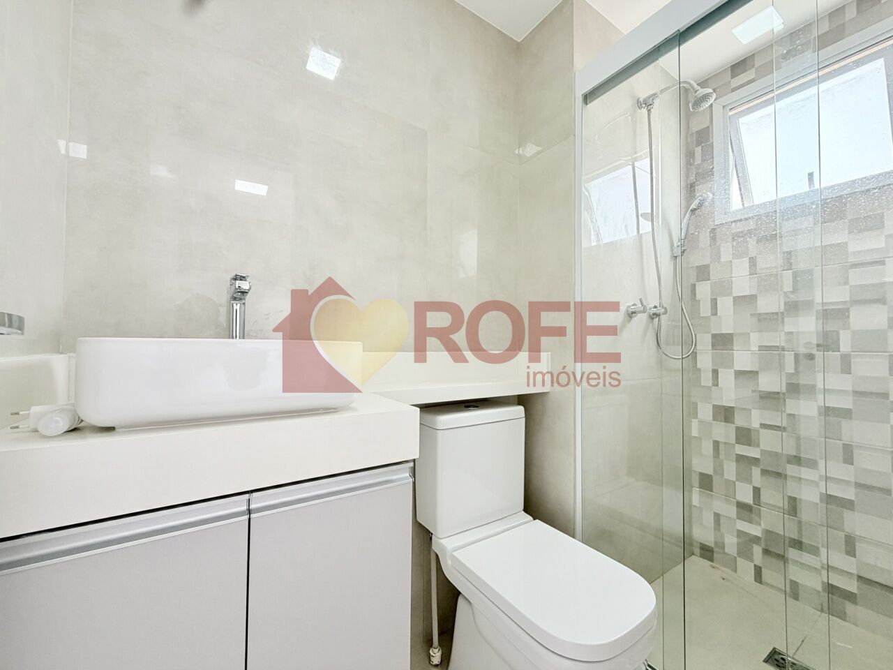 Foto 14 - RF40334