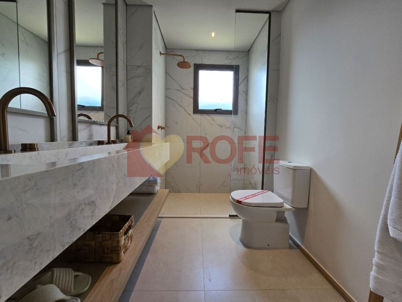 Foto 47 - RF40340