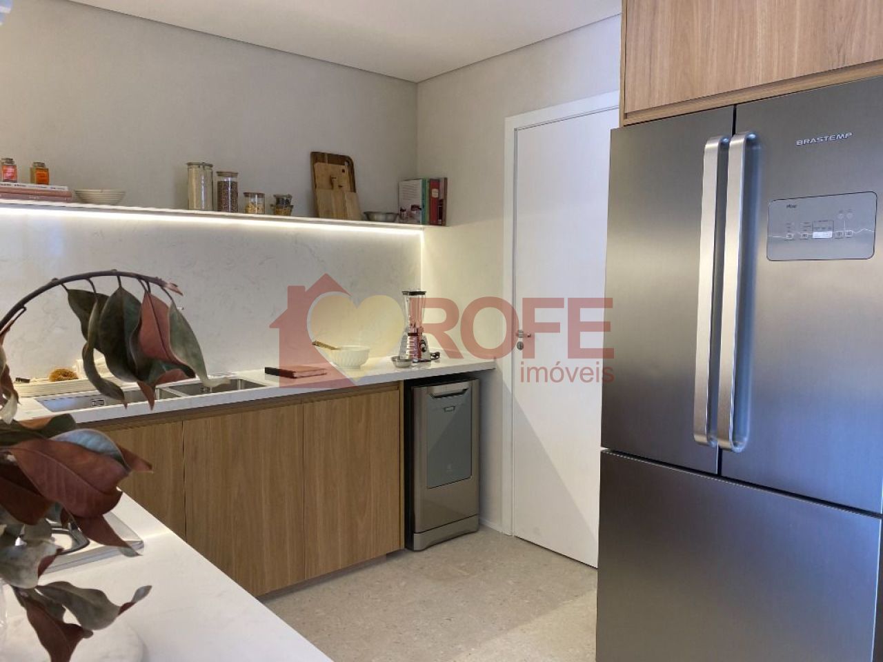 Foto 27 - RF40356