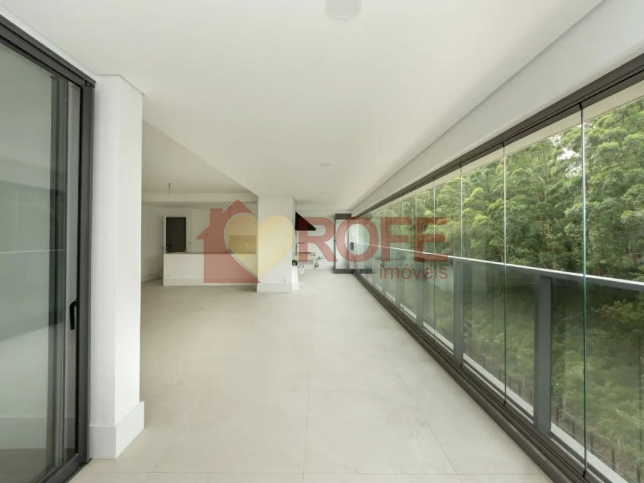 Foto 2 - RF40365