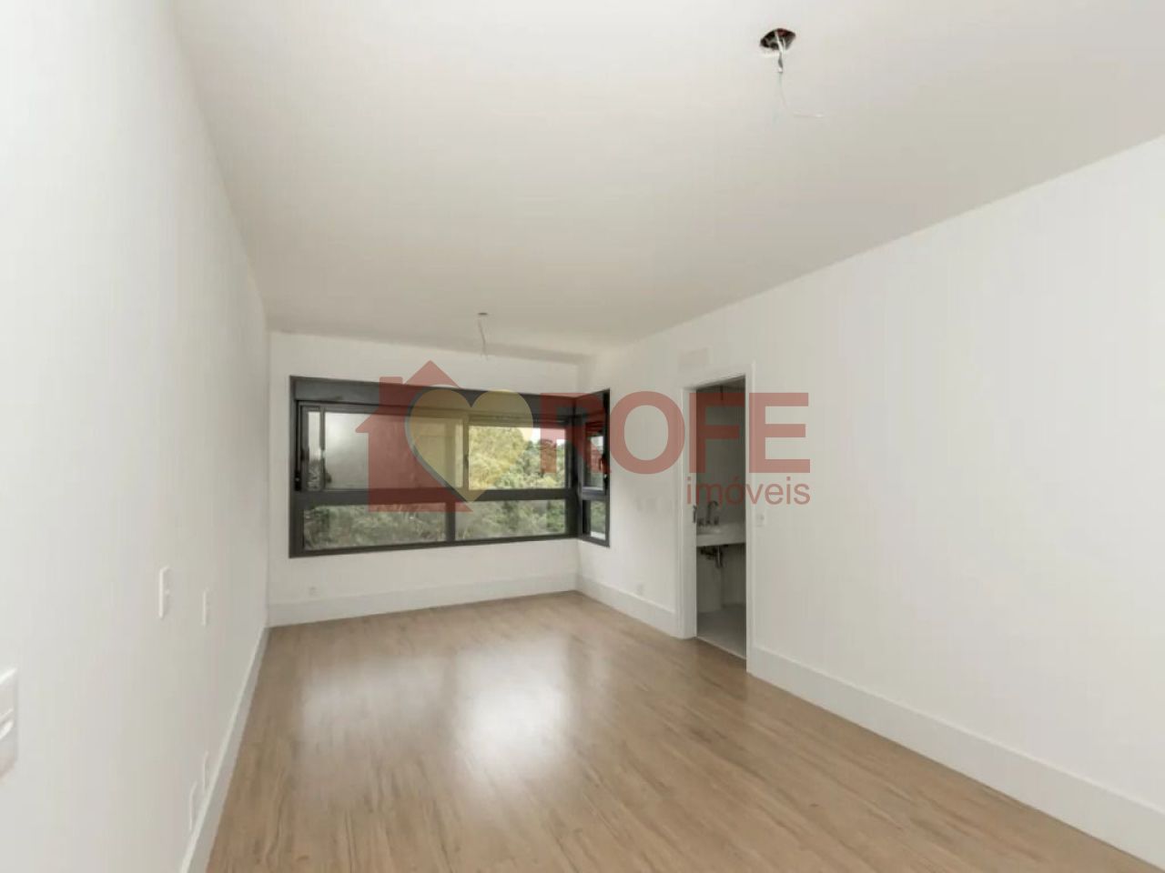 Foto 23 - RF40365
