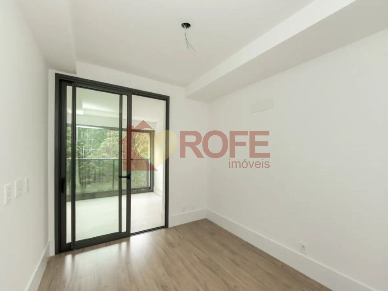 Foto 27 - RF40365