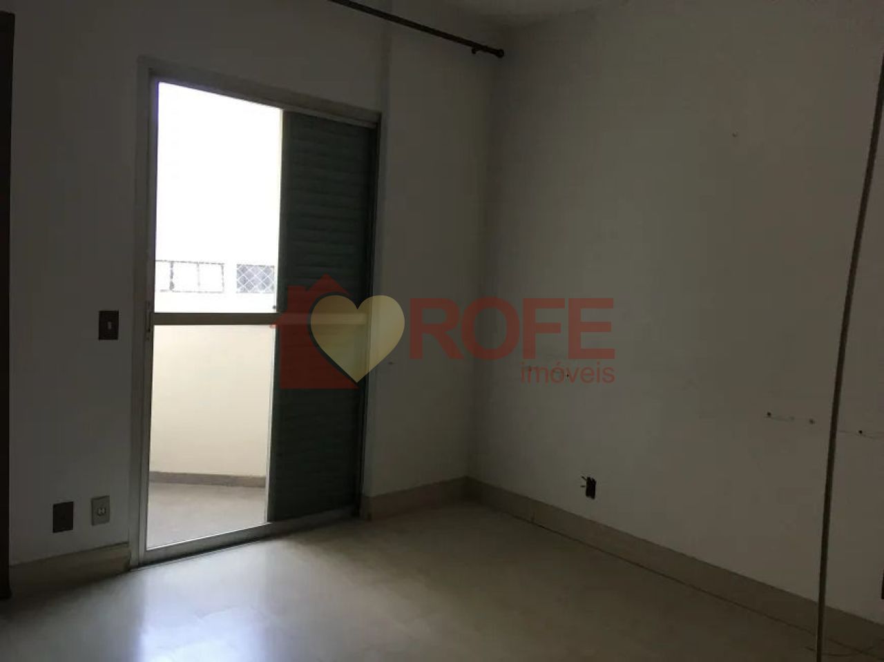 Foto 12 - RF40372