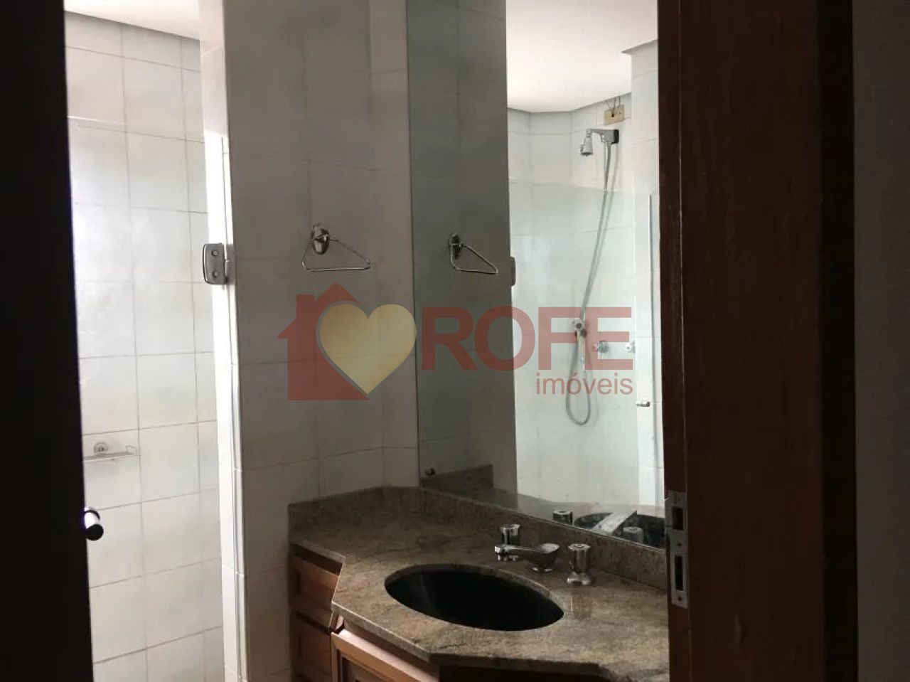 Foto 15 - RF40372