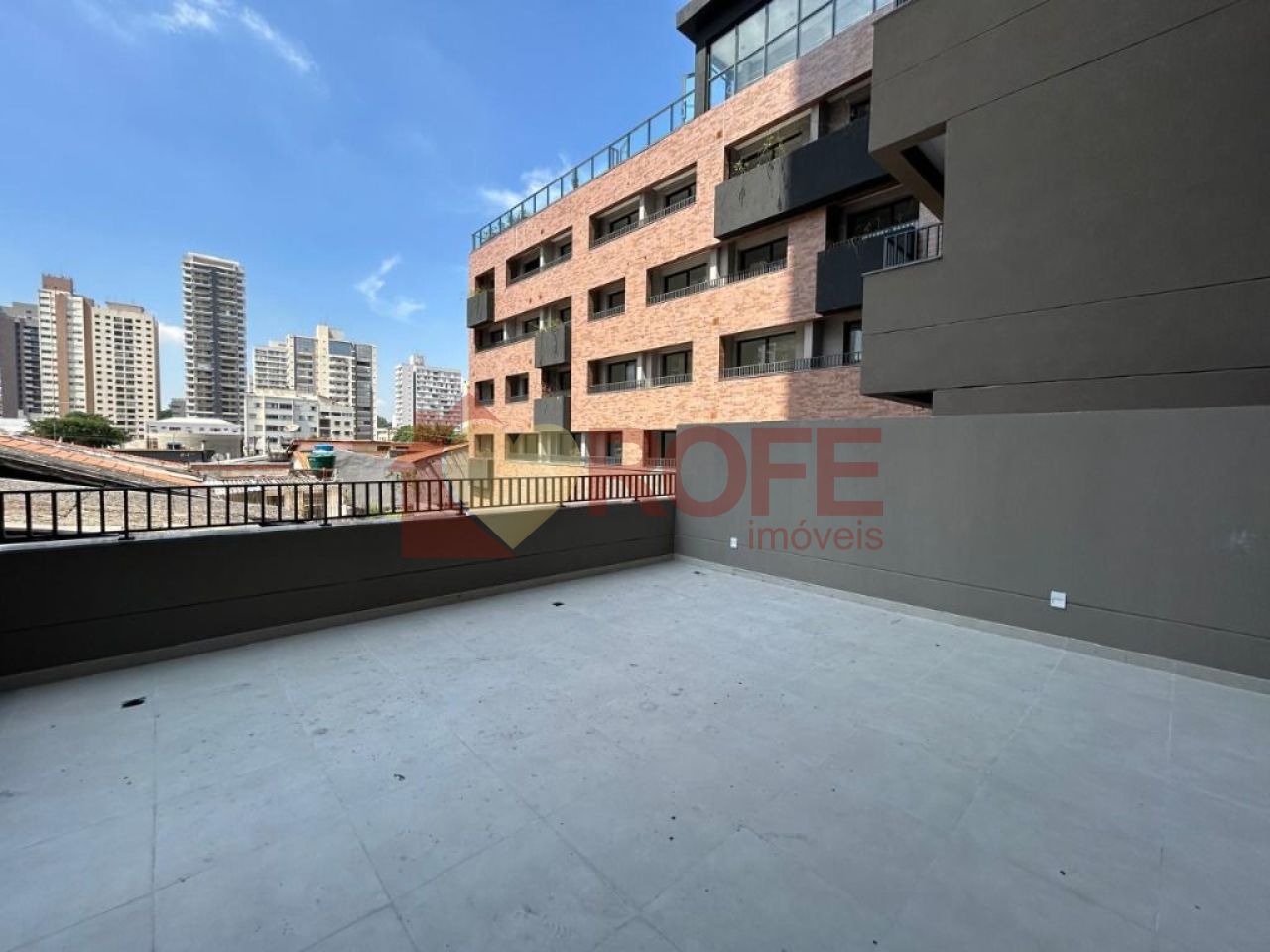 Foto 6 - RF40407