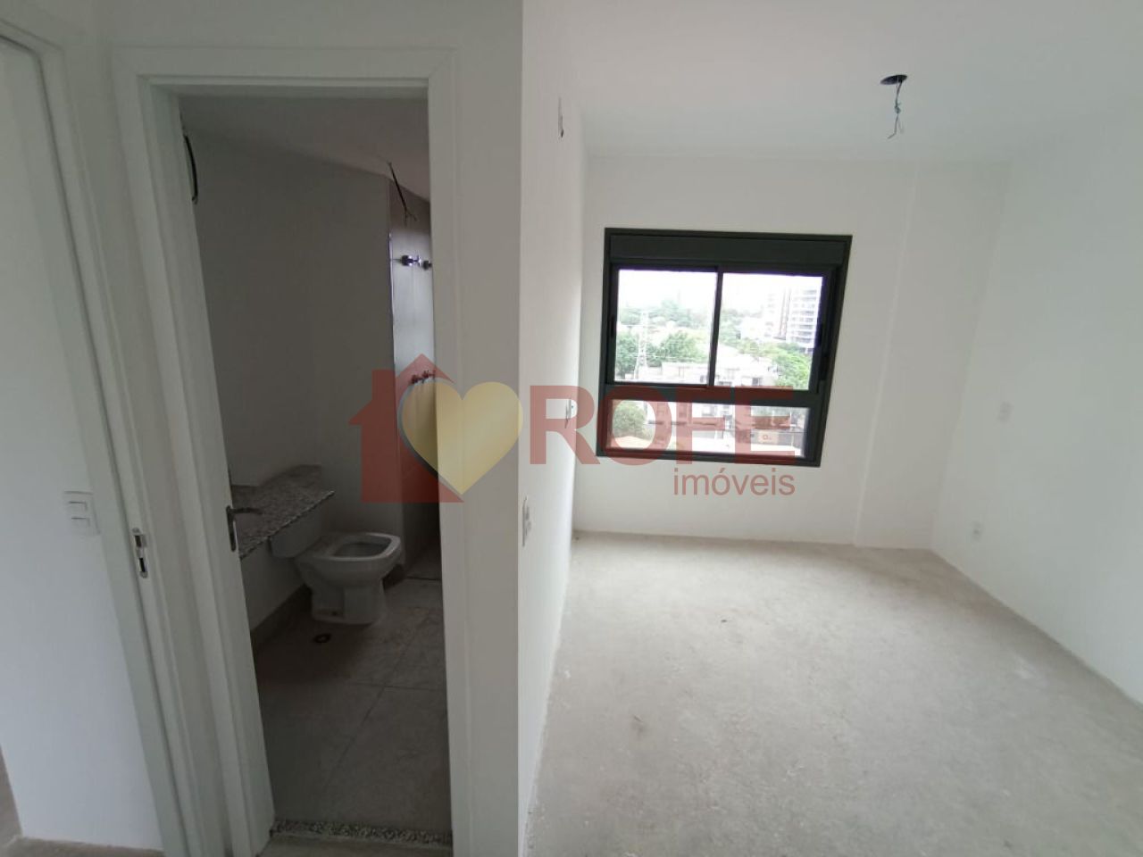 Foto 7 - RF40415