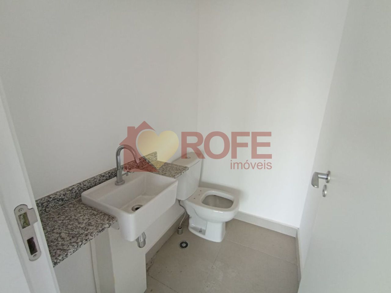 Foto 8 - RF40415