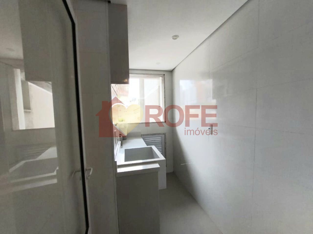 Foto 7 - RF40427