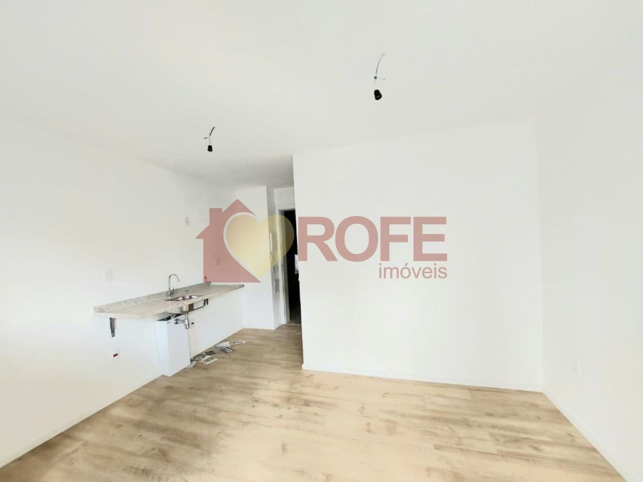 Foto 2 - RF40428