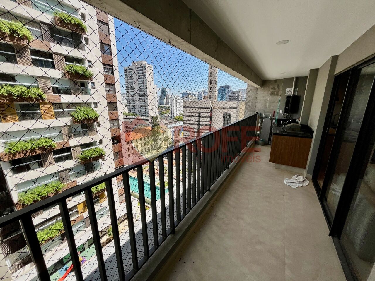Foto 2 - RF40429