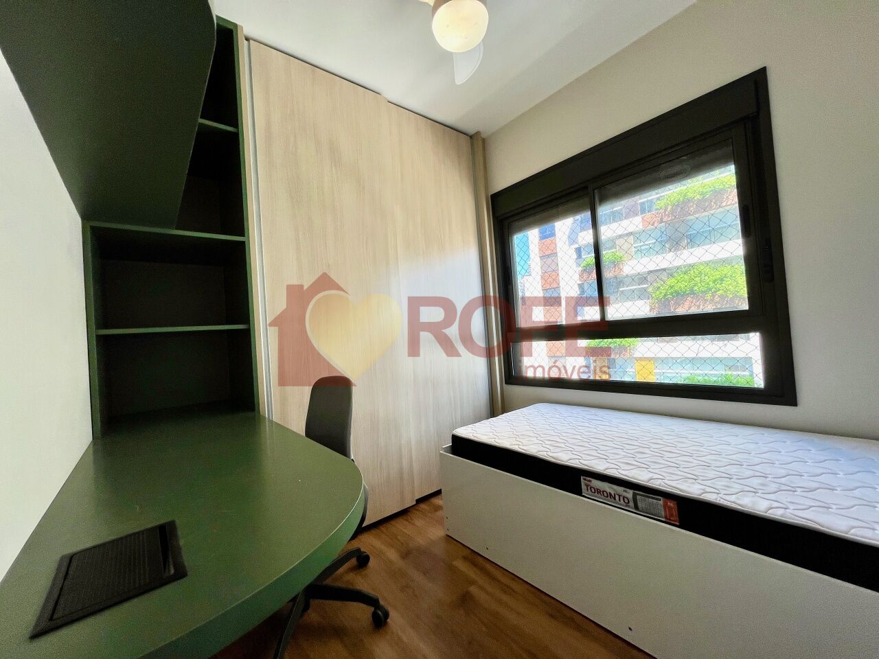 Foto 16 - RF40429