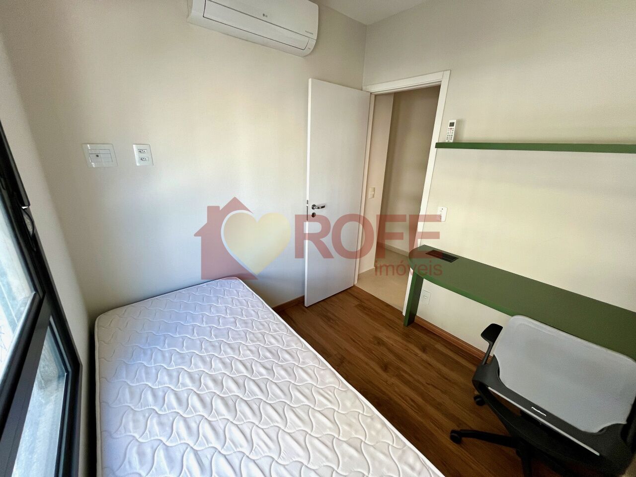 Foto 17 - RF40429