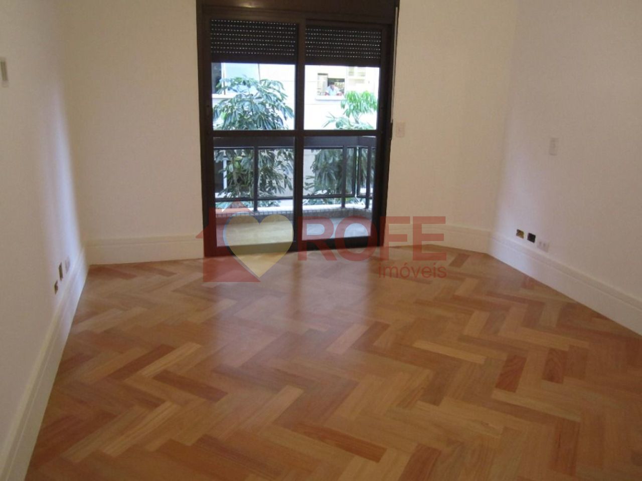 Foto 8 - RF40461