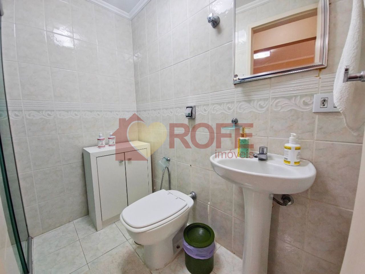 Foto 12 - RF40499