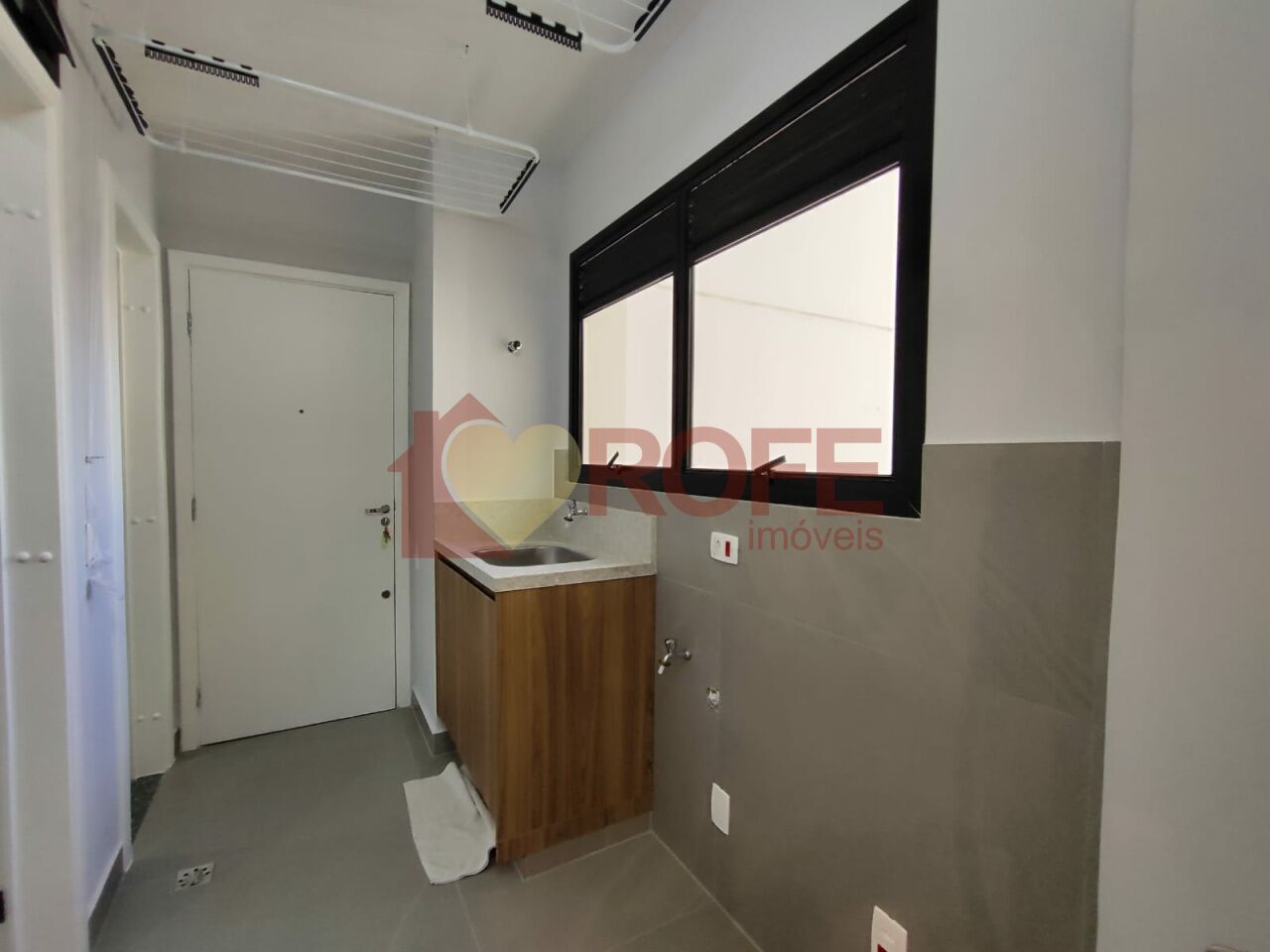 Foto 12 - RF40517