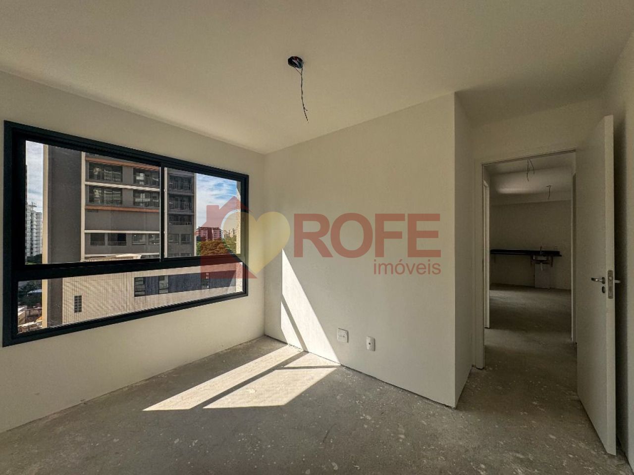 Foto 8 - RF40521