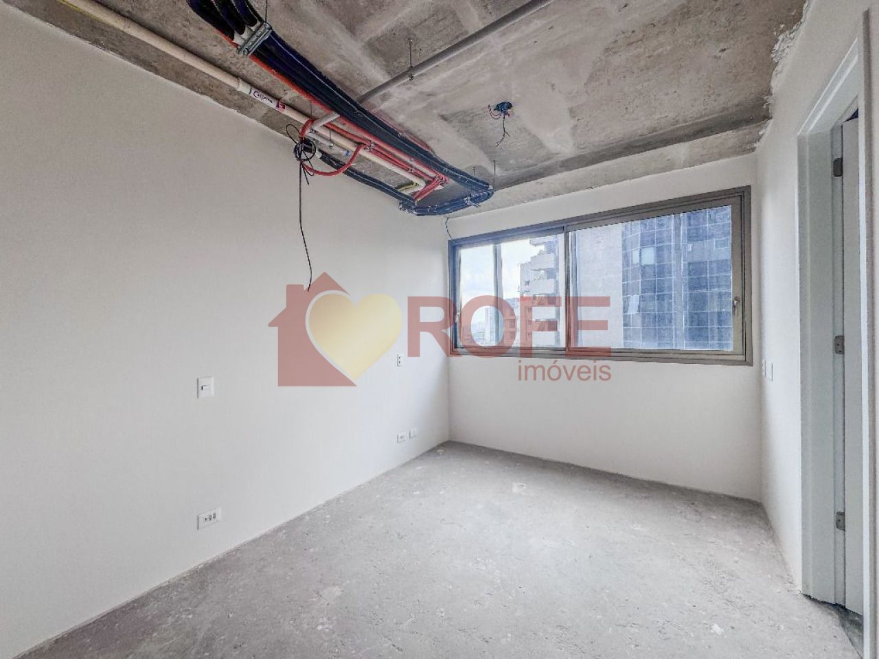 Foto 9 - RF40609