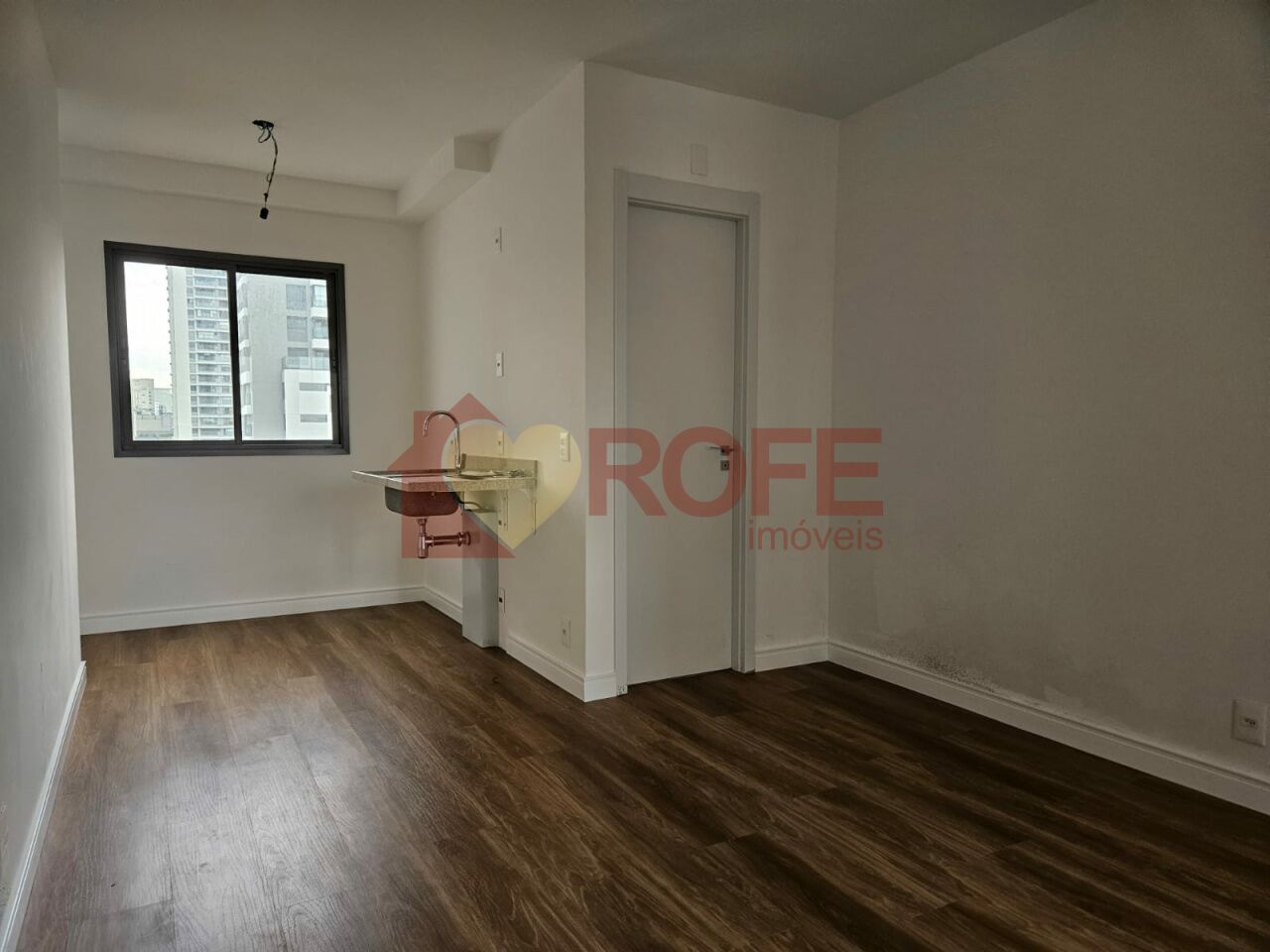 Foto 2 - RF40629