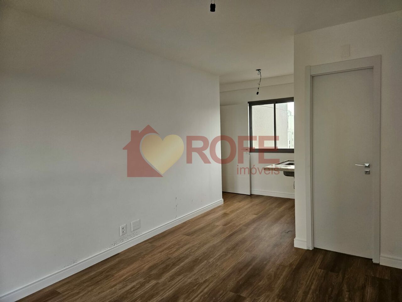 Foto 4 - RF40629