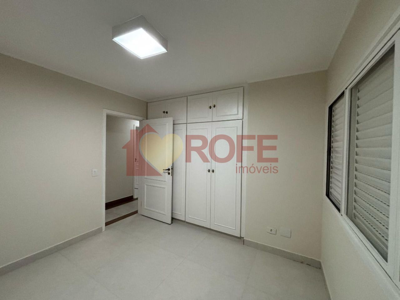 Foto 6 - RF40631
