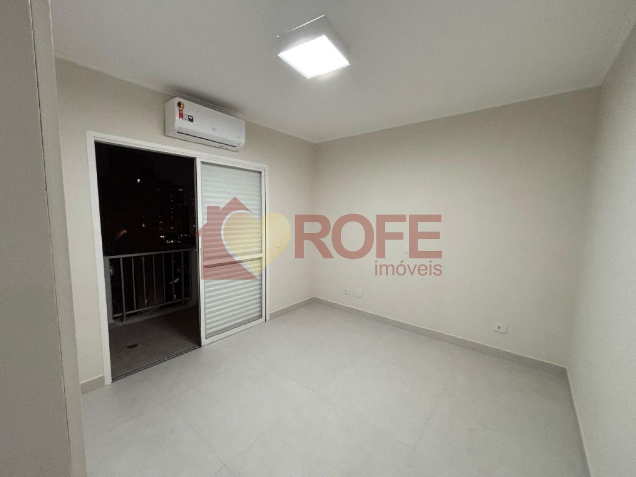 Foto 7 - RF40631