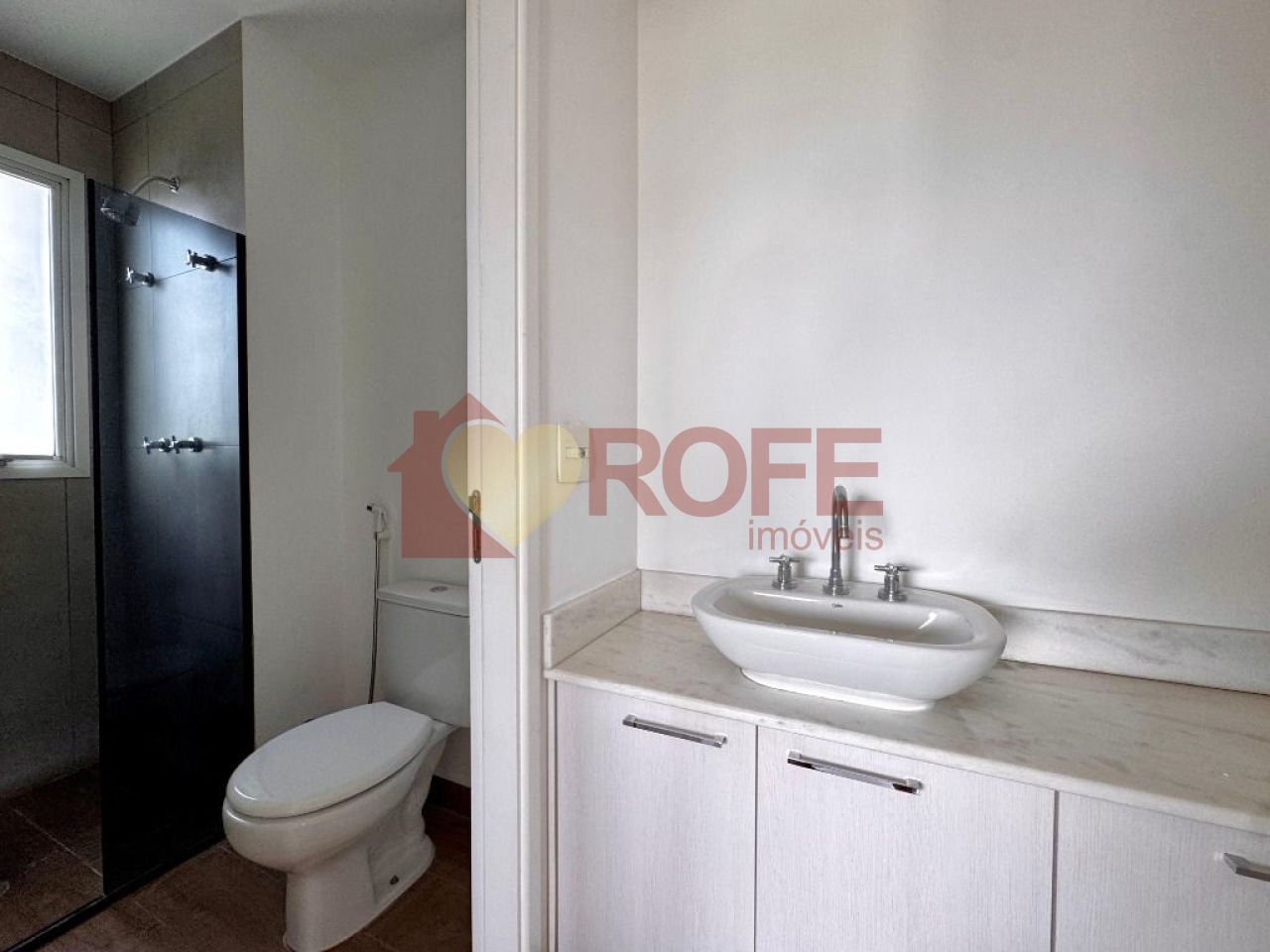 Foto 6 - RF40652