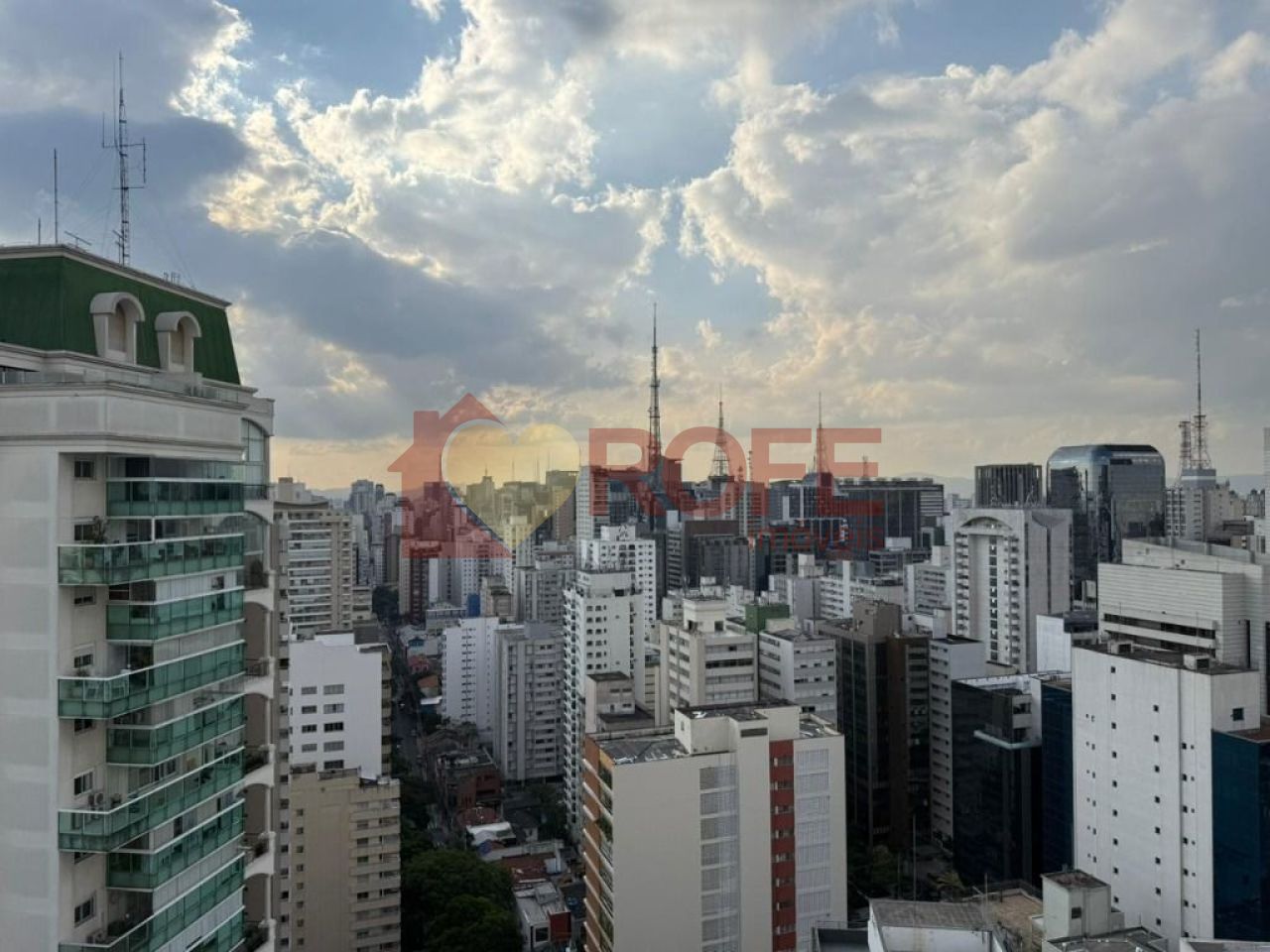 Foto 5 - RF40671
