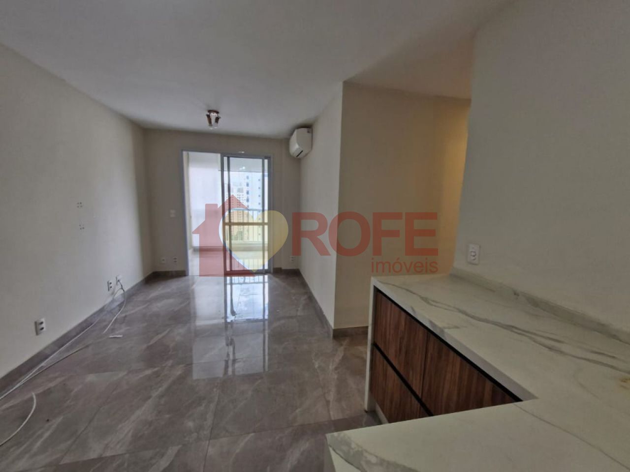 Foto 6 - RF40710