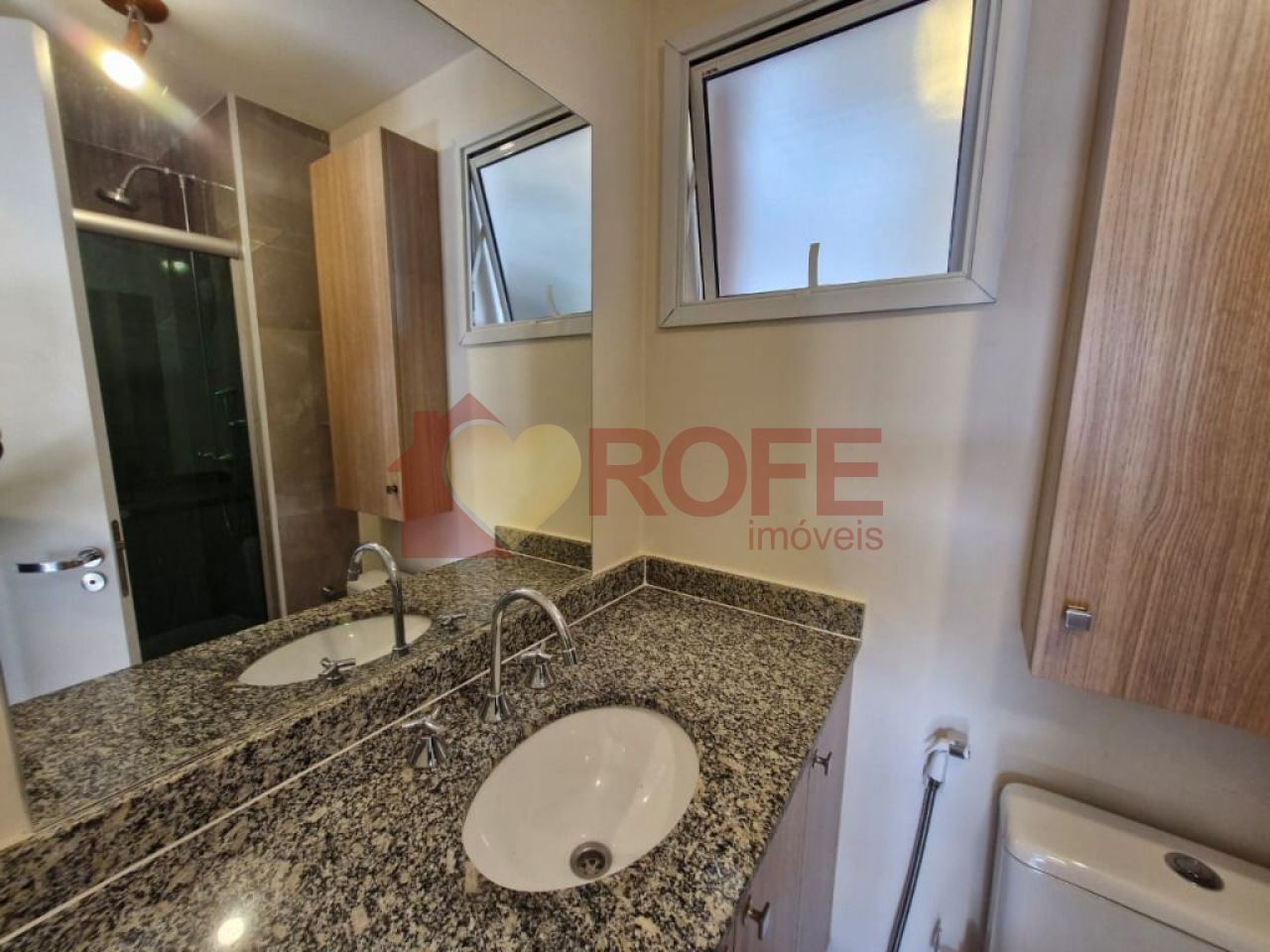 Foto 19 - RF40710