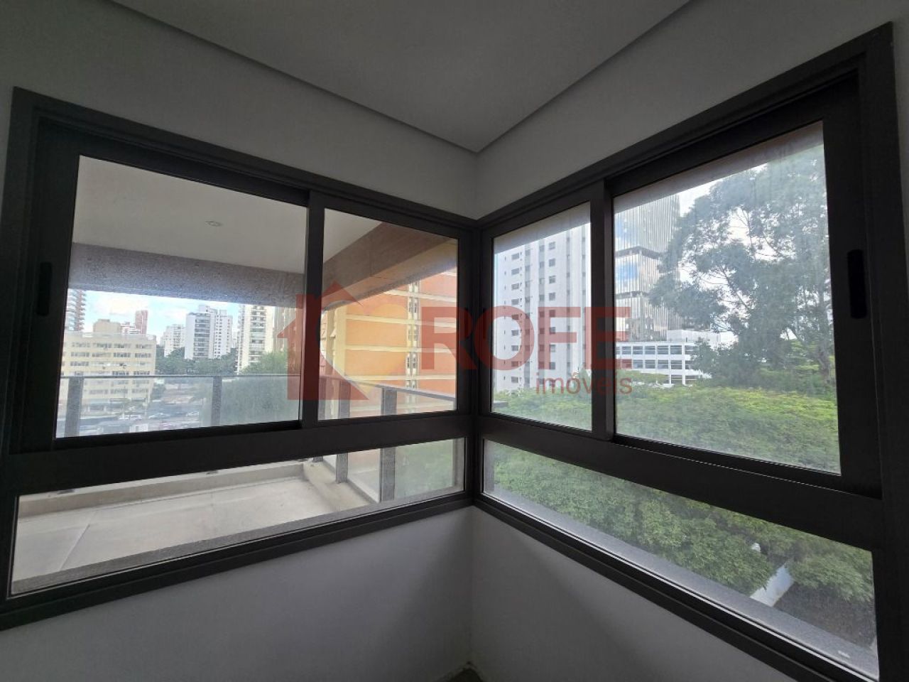 Foto 24 - RF40715