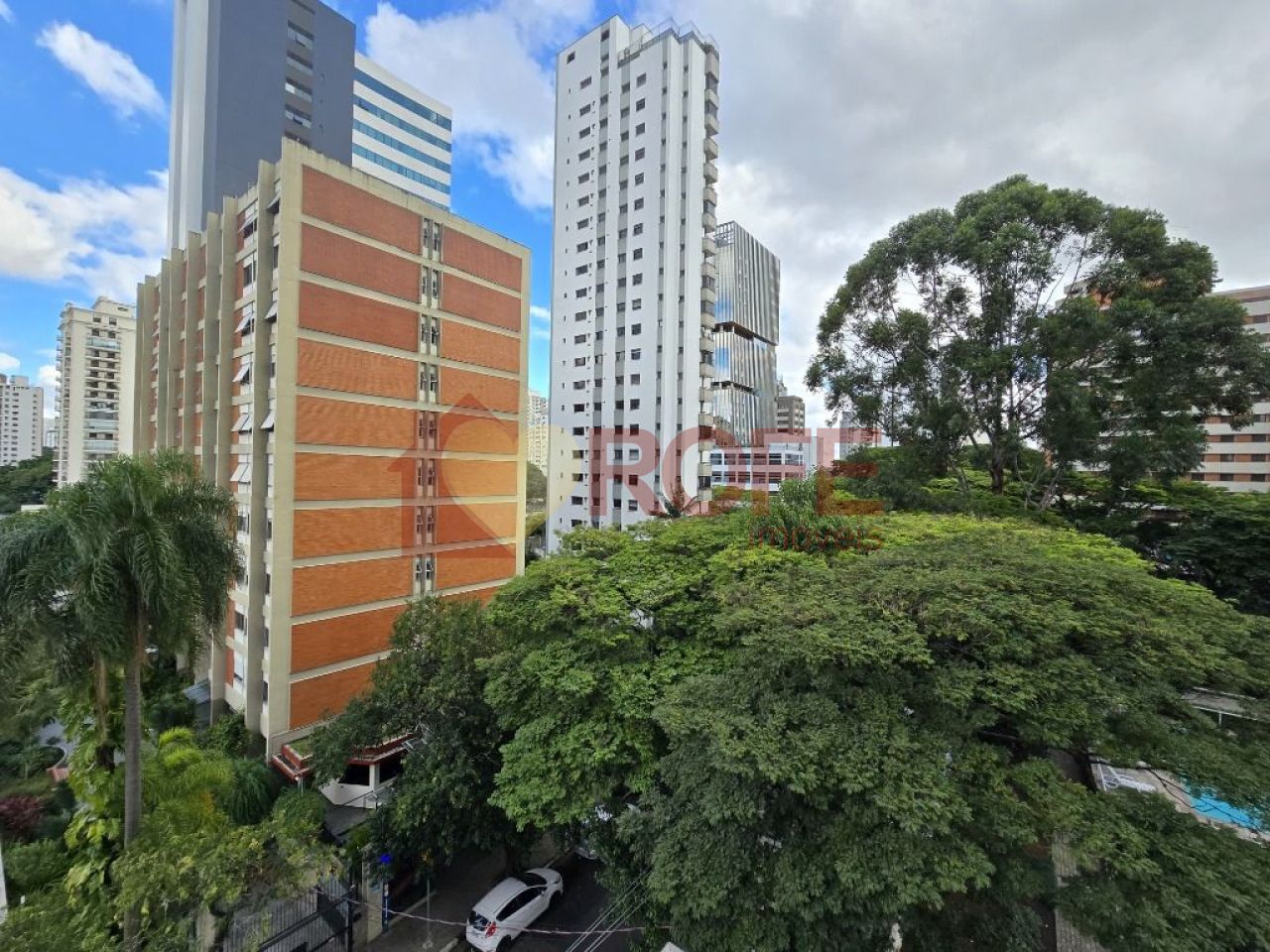 Foto 27 - RF40715