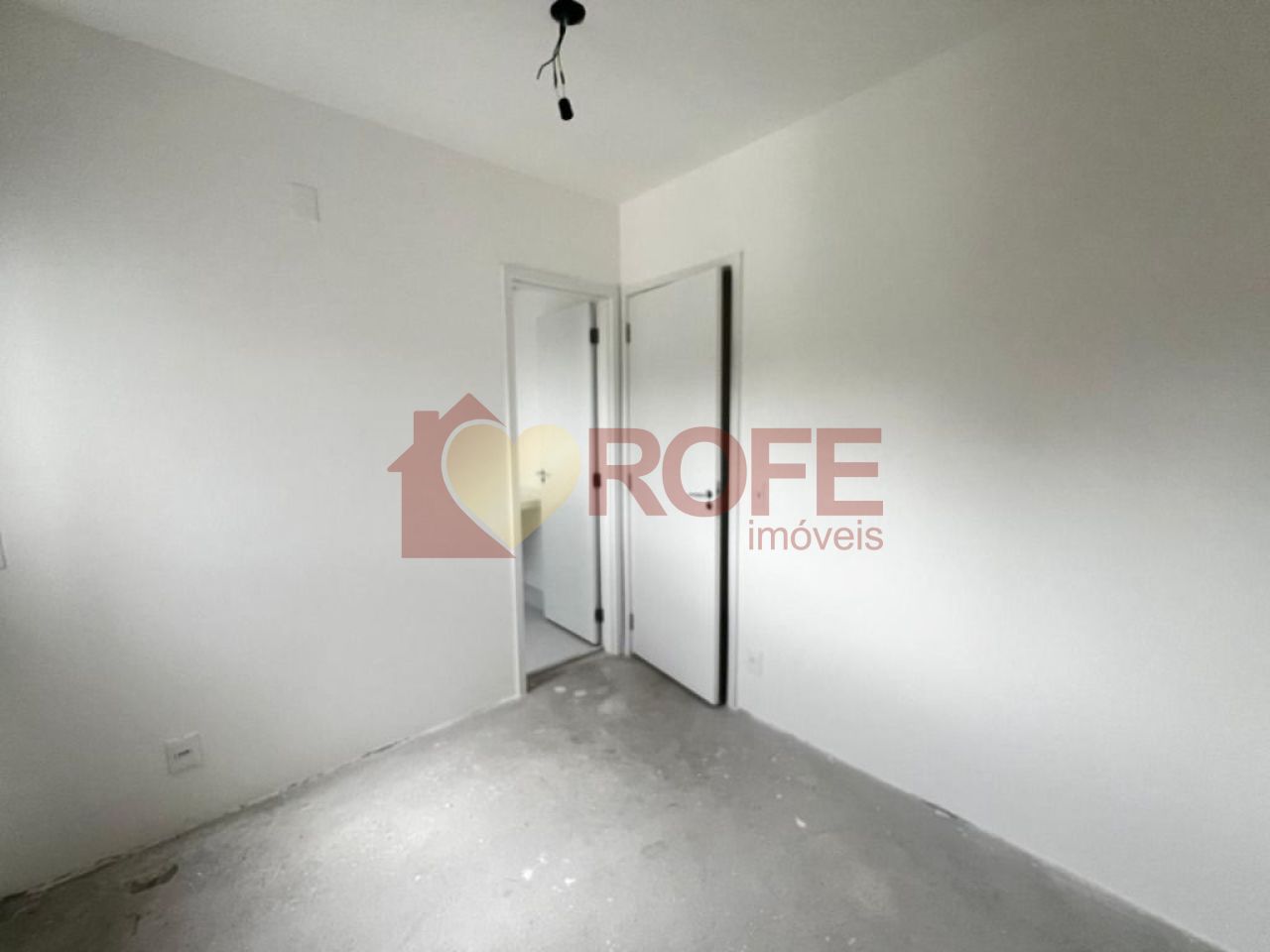 Foto 13 - RF40762