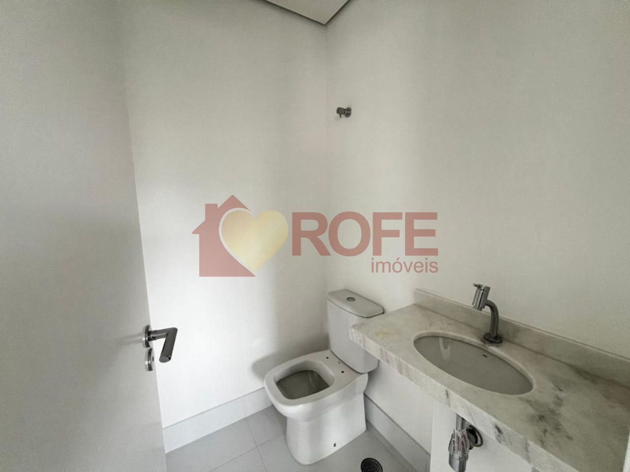 Foto 14 - RF40762