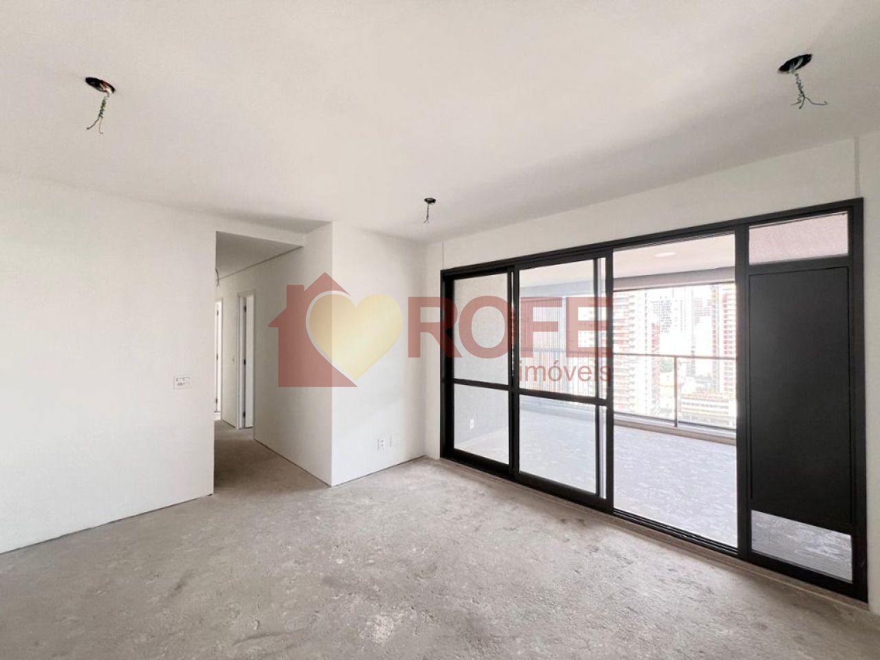 Foto 2 - RF40772