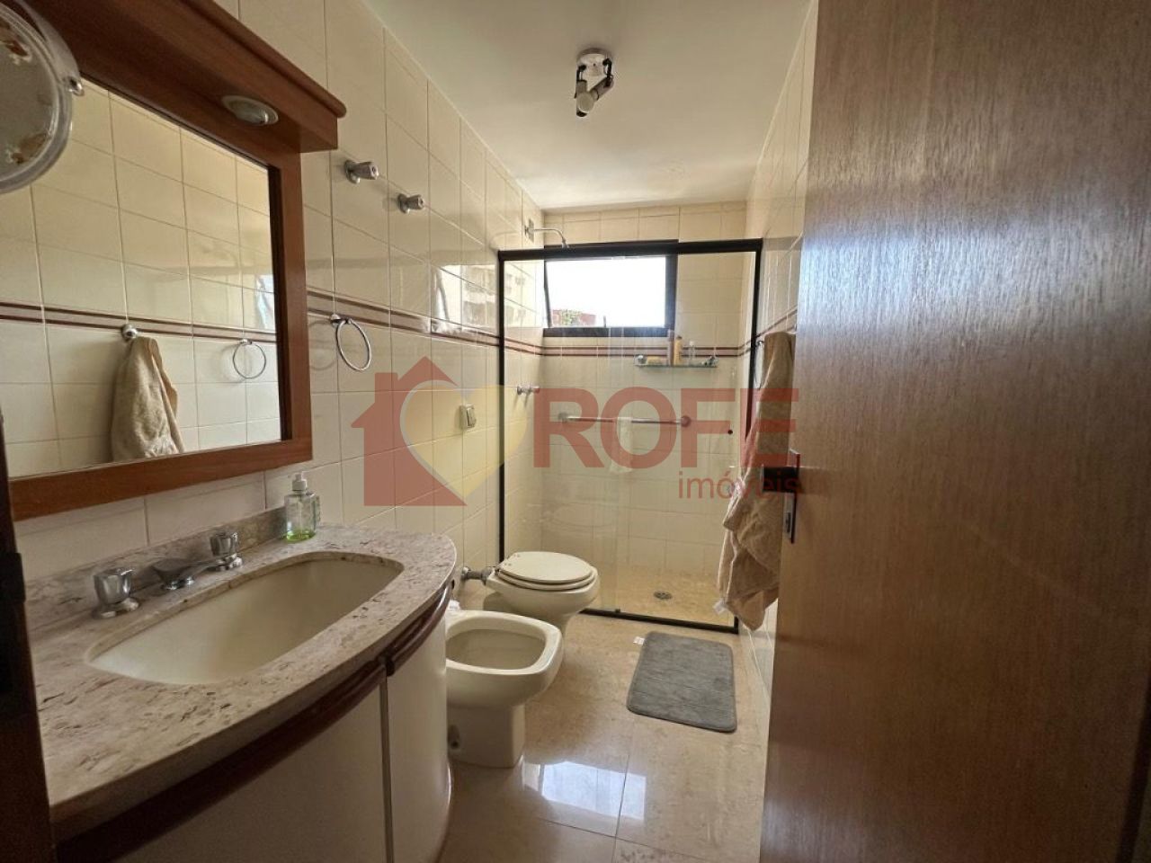 Foto 17 - RF40784