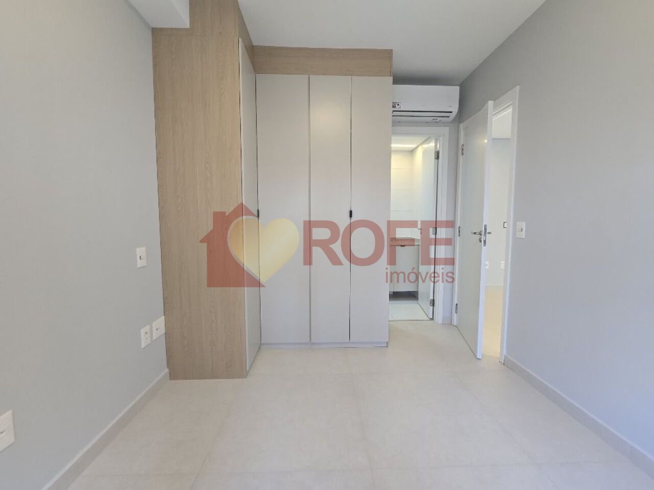 Foto 10 - RF40791