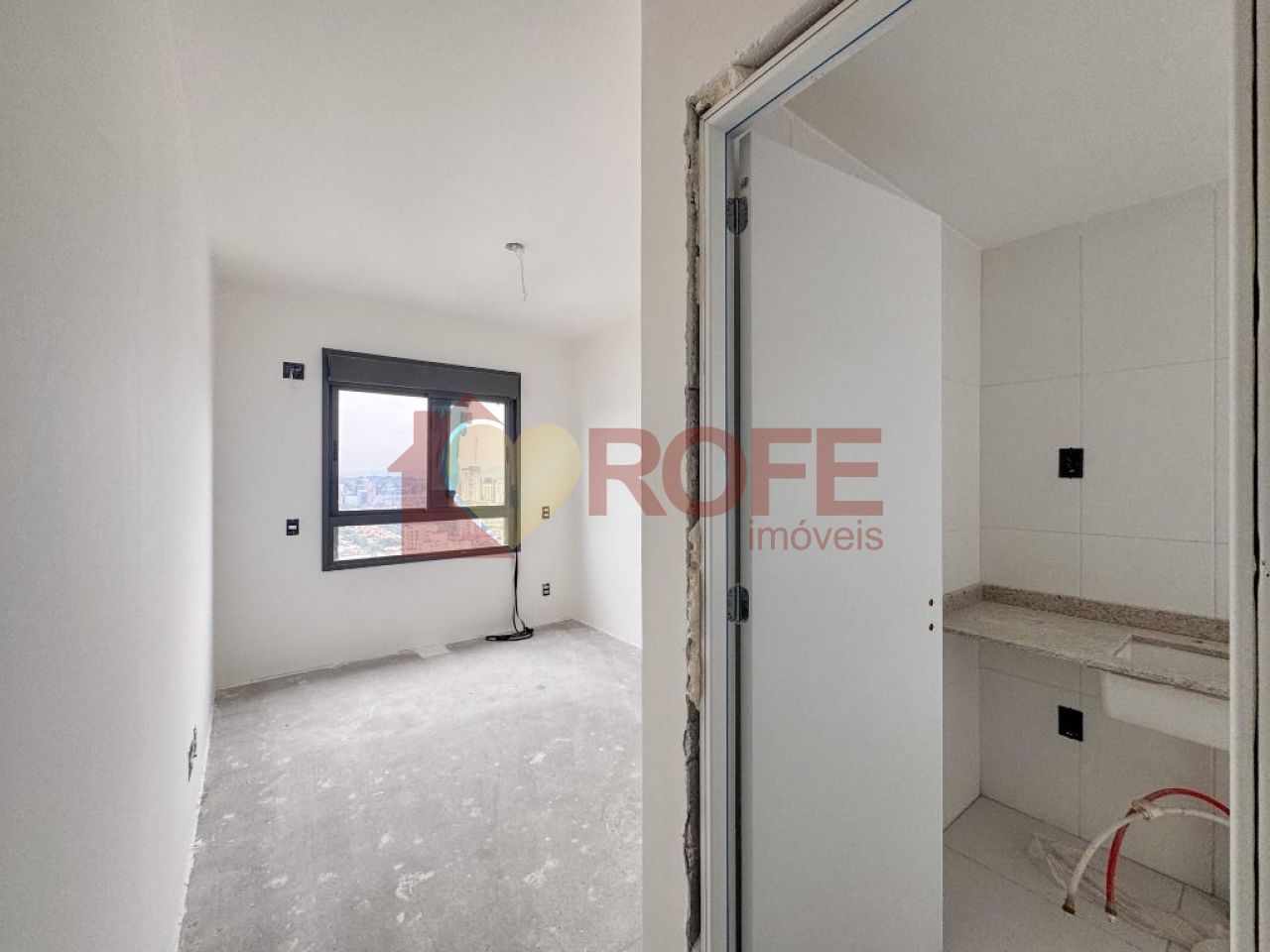 Foto 9 - RF40815