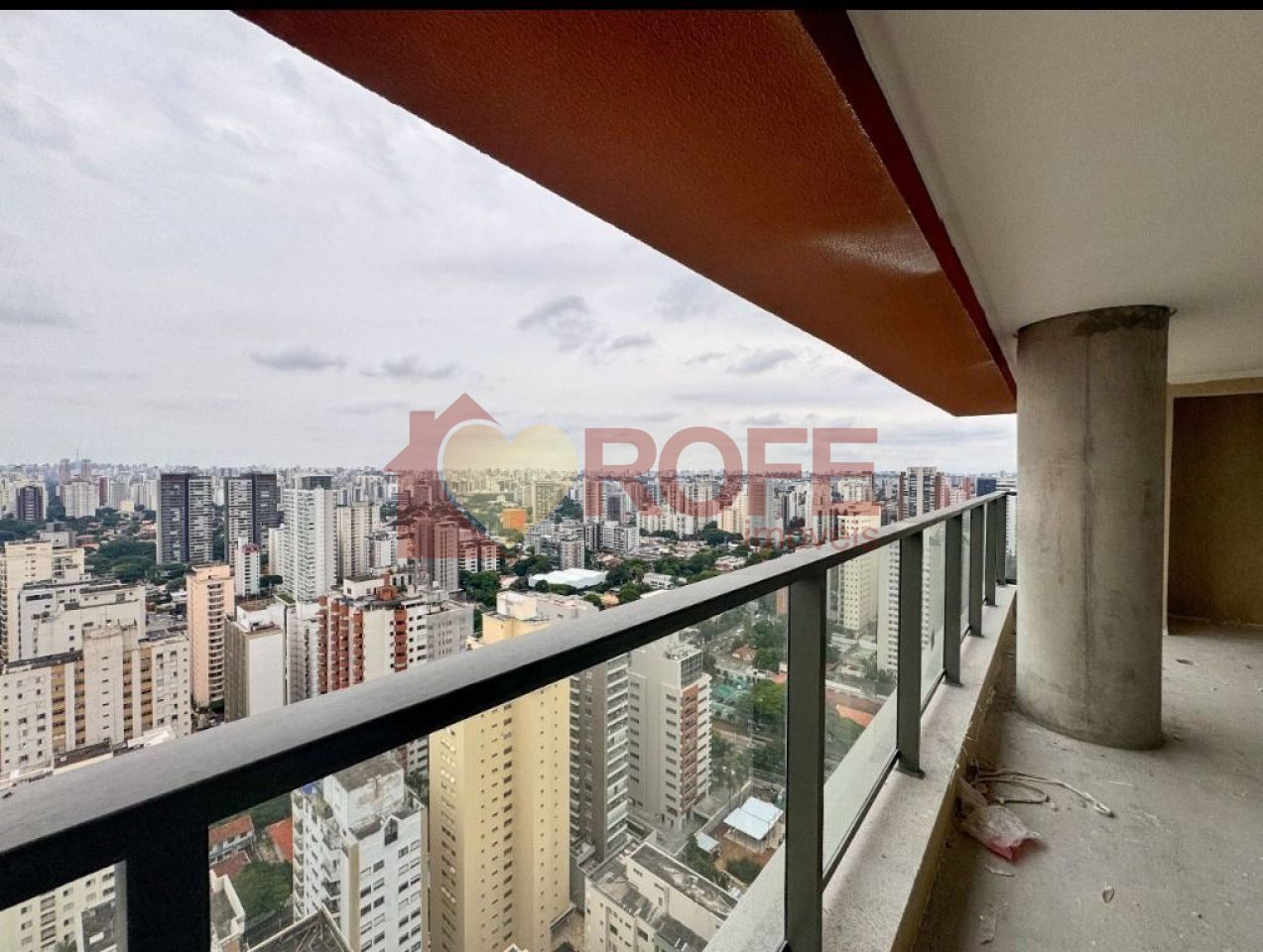 Foto 5 - RF40828