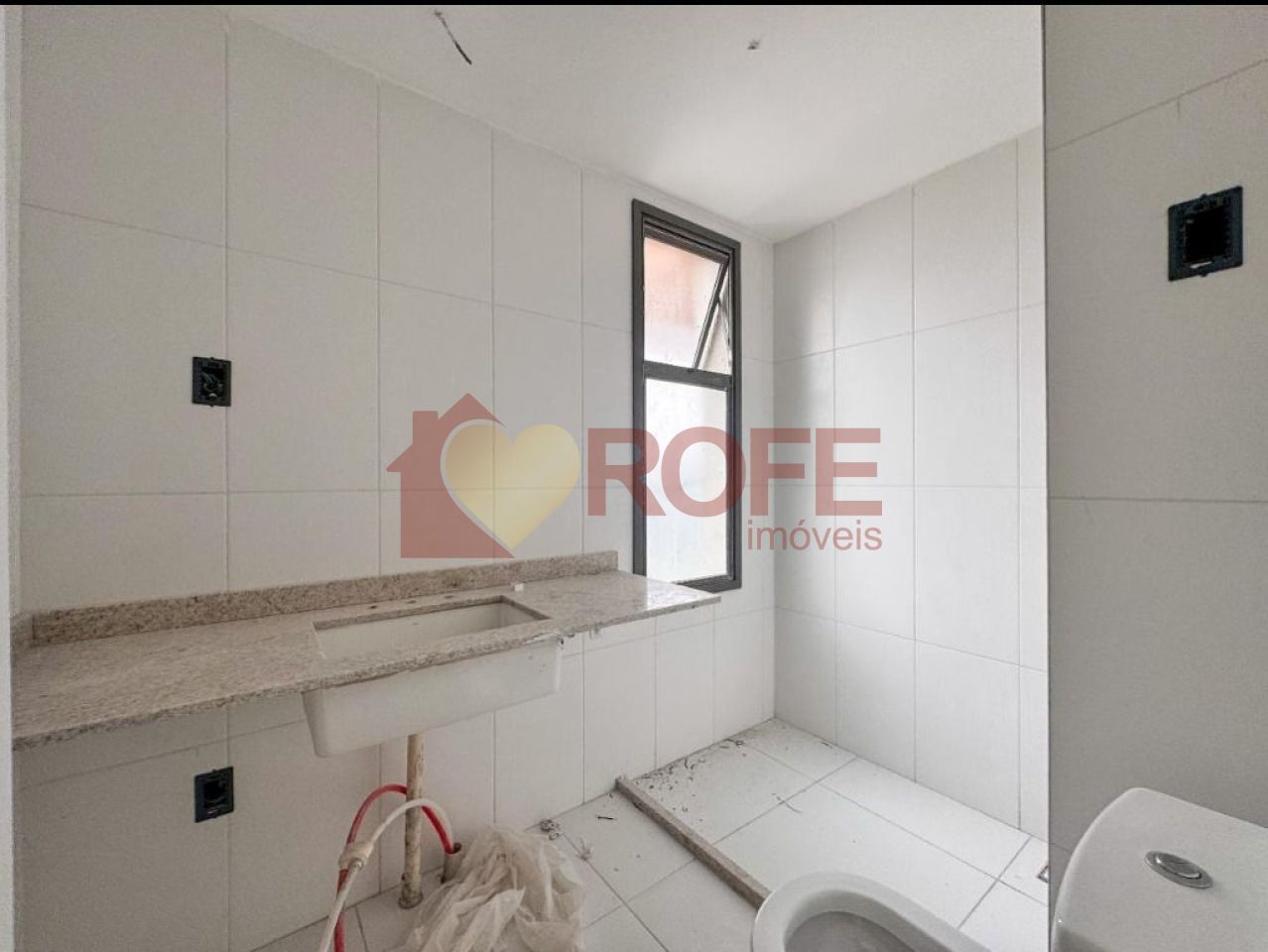 Foto 14 - RF40828