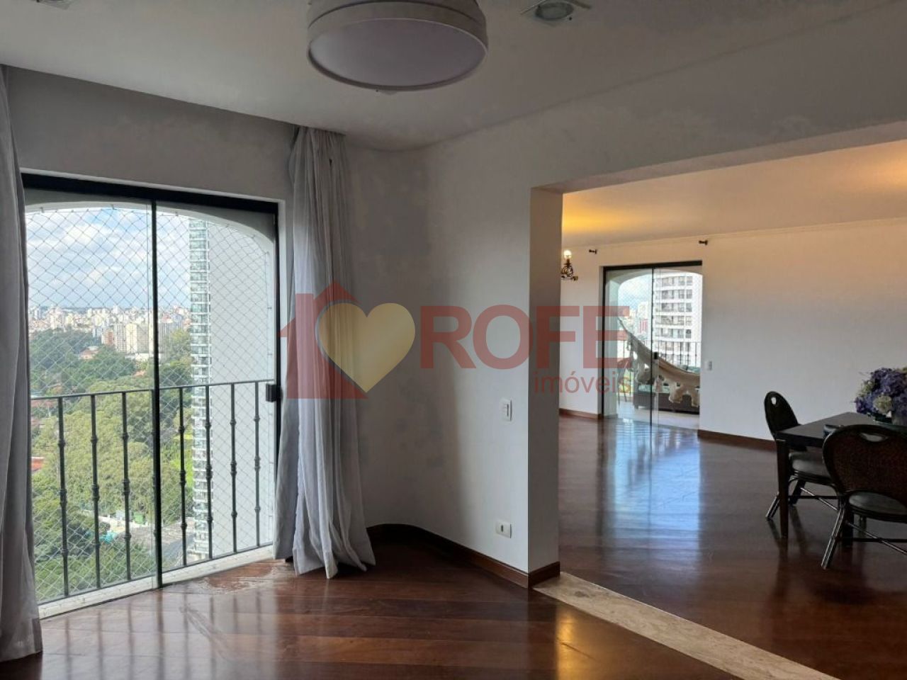 Foto 4 - RF40854