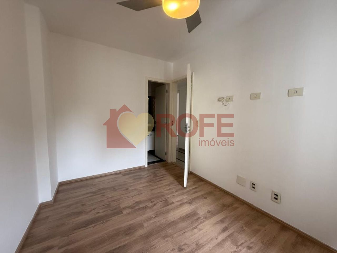 Foto 24 - RF40887