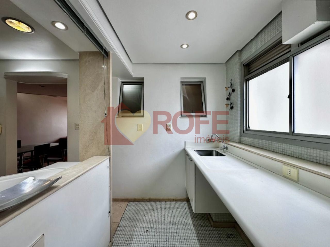 Foto 10 - RF40972